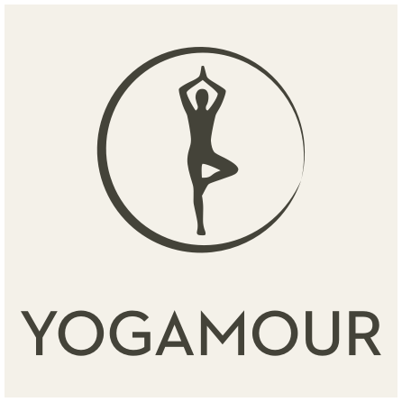 YOGAMOUR bietet Yoga Videos für alle Neugierigen, die neben einem bewussten und nachhaltigen Umgang mit dem Leben Lust auf regelmäßiges Üben der Yogahaltungen haben